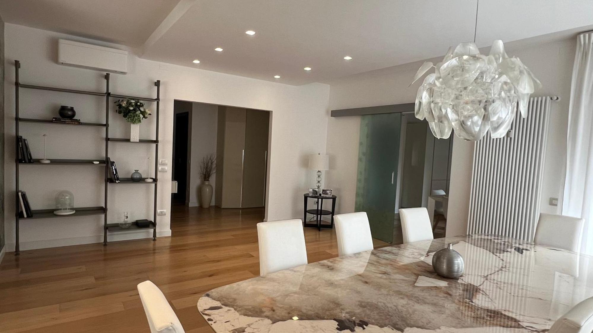 Design & Luxury Apartment Верона Екстериор снимка